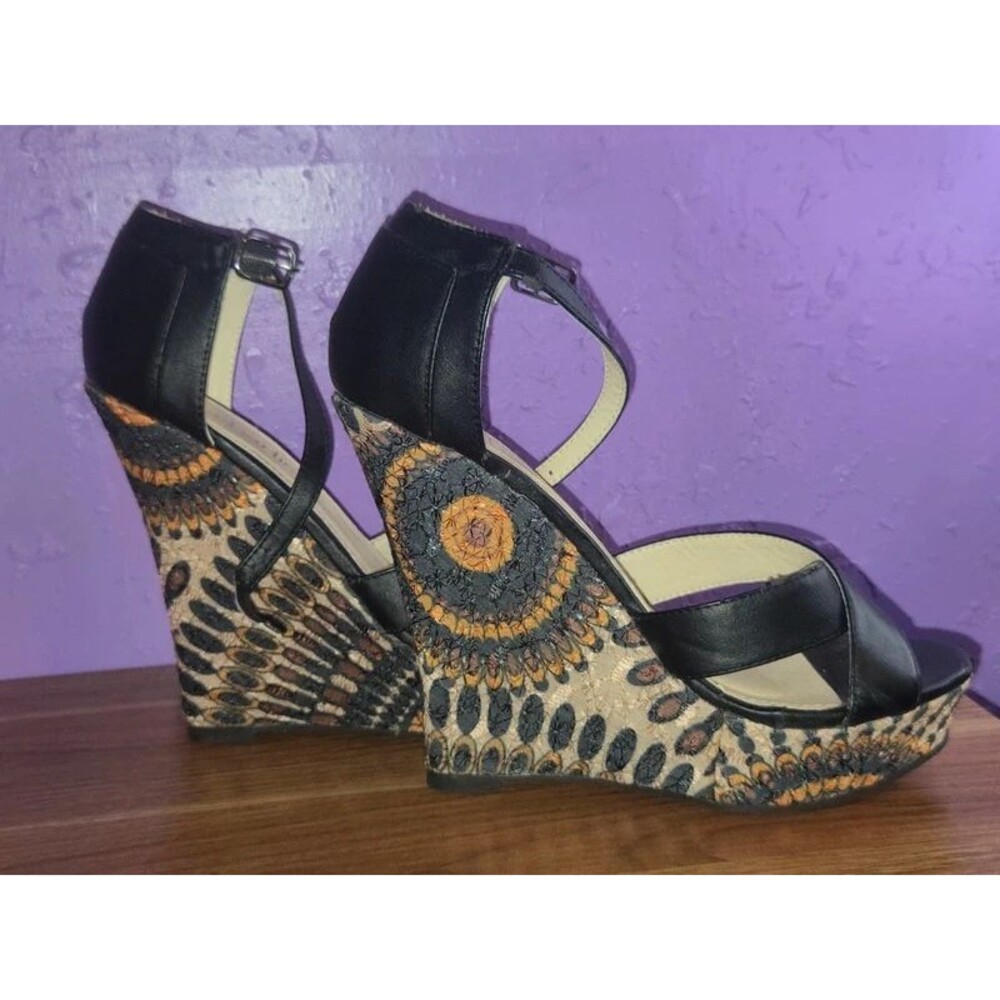 Charming Charlie Black Embroidered Pattern Platform Wedge Sandals - Size 8.5